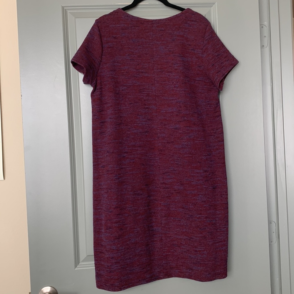 Loft Dress - Picture 3 of 4